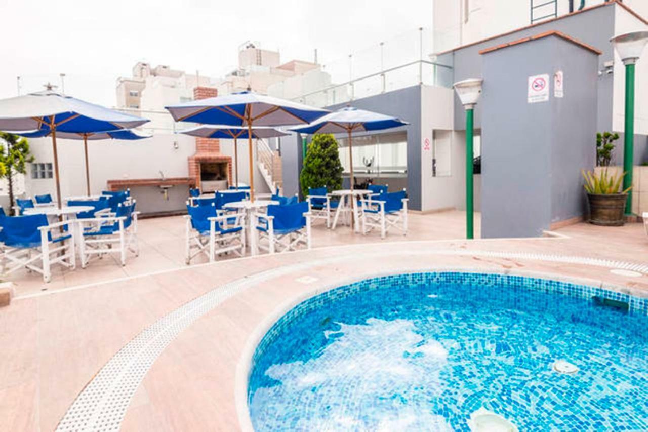 Avenida Jose Pardo Inn